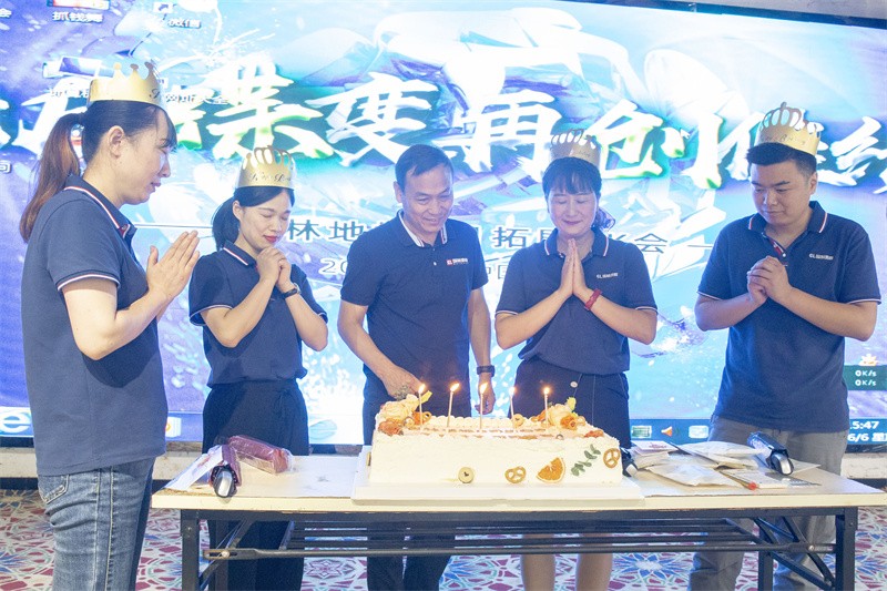 “六月蝶变 再创佳绩”乐鱼官方网站-乐鱼leyu(中国)
6月拓展PK会圆满成功