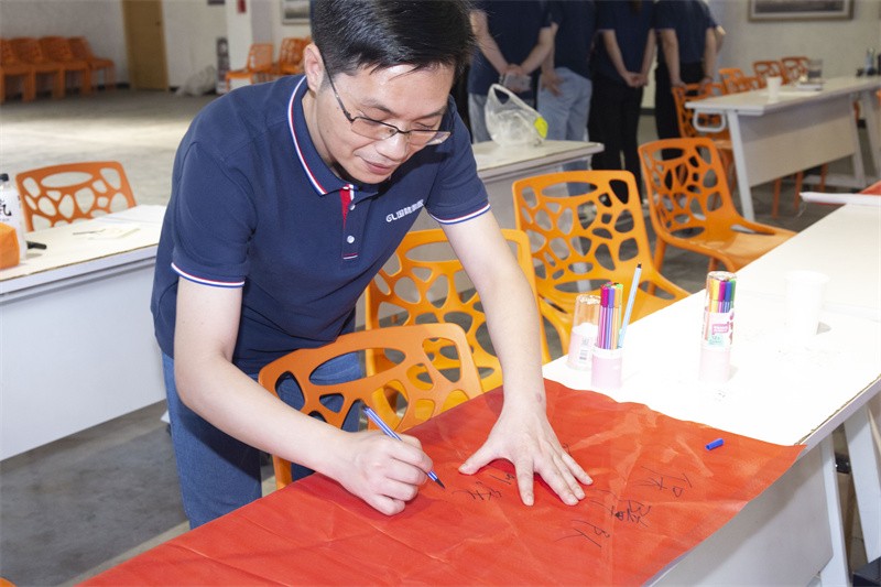 “六月蝶变 再创佳绩”乐鱼官方网站-乐鱼leyu(中国)
6月拓展PK会圆满成功