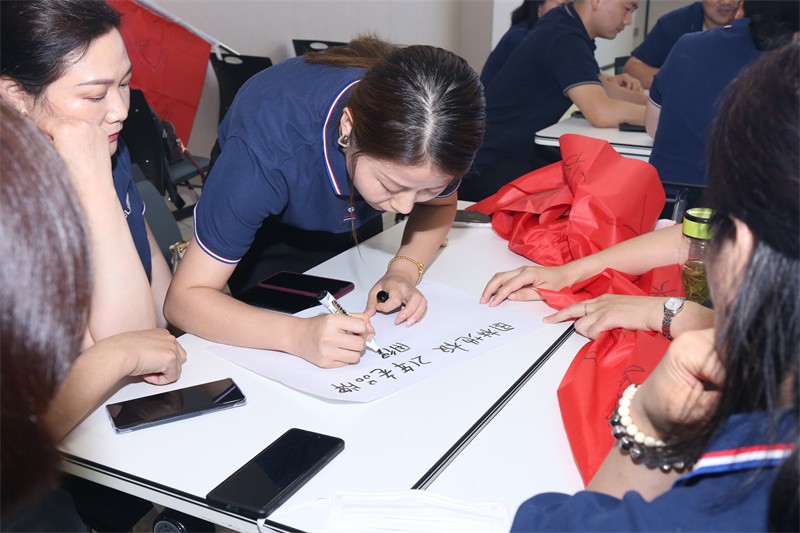 逆风飞扬 决战7月——乐鱼官方网站-乐鱼leyu(中国)
7月PK启动大会